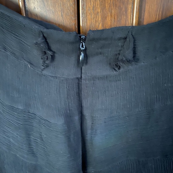 Black Silk lace skirt size 8 - Picture 2 of 3